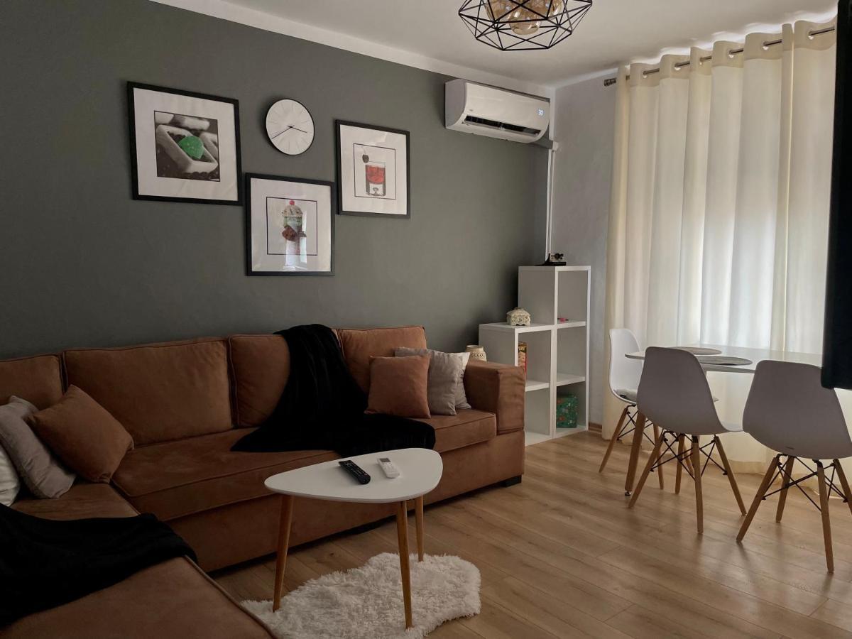 Luel Central Apartament Tiranë Eksteriør bilde